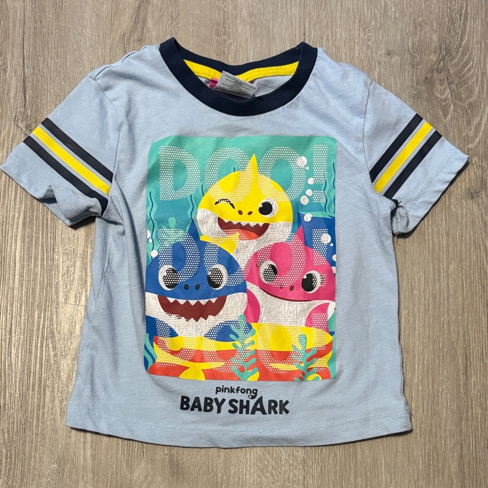 Pinkfong Baby Shark Blue Kids T-Shirt